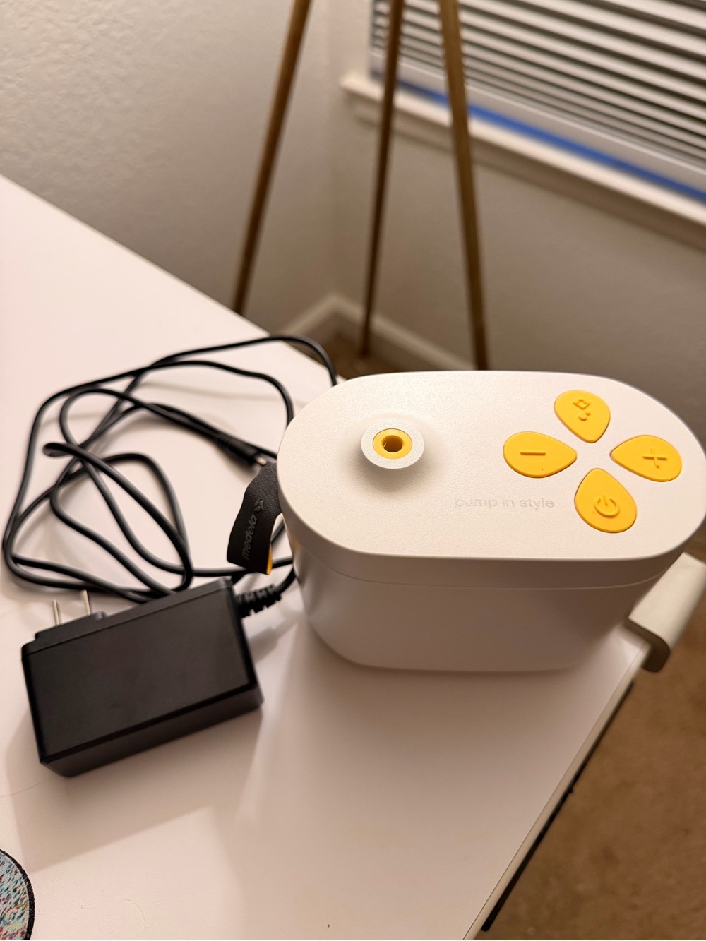 Medela pump in style